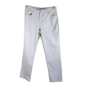 Bandolino Women's Soft Gray Straight Leg Jeans